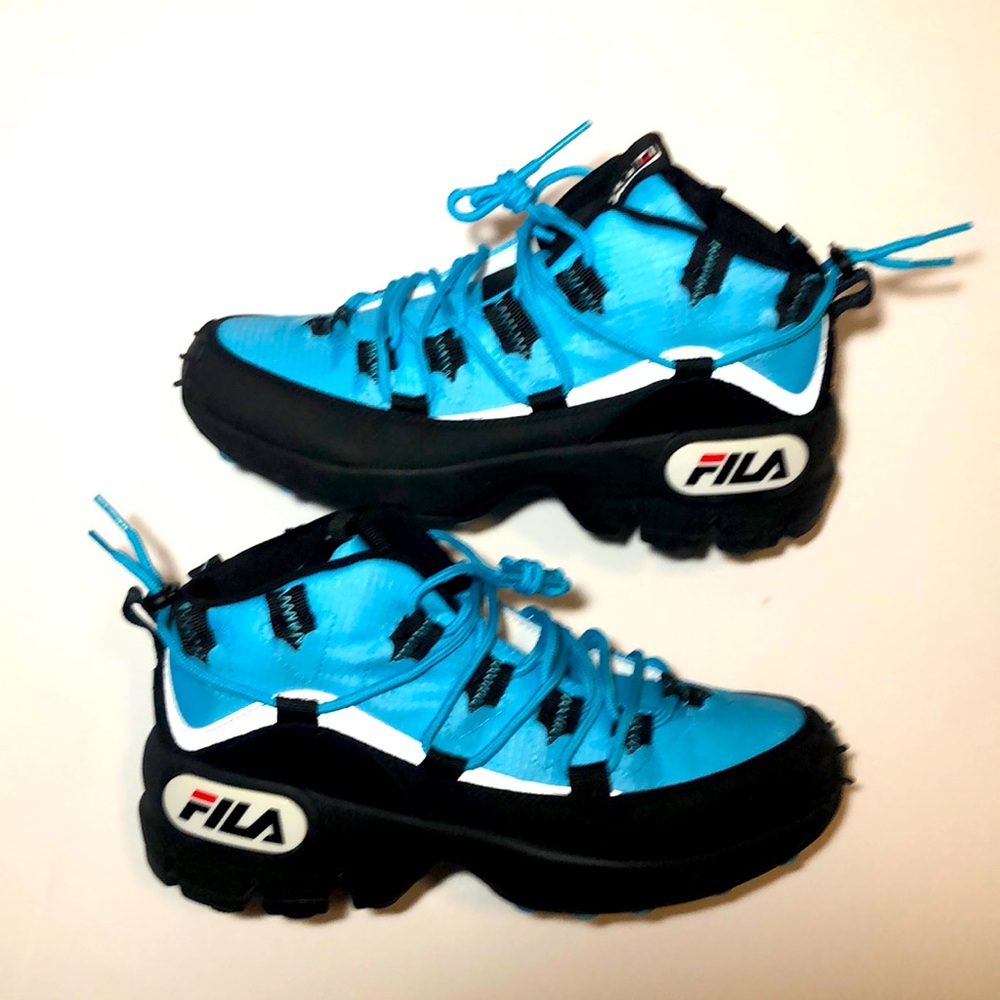 Brand new, Fila Women’s Athletic Shoes, size 9, color( blue).